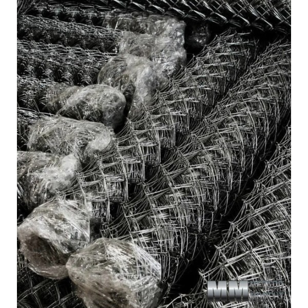 Стальная сетка рабица 1,5x10 м., ячейка 50x50 мм., с диаметром проволоки 1,6 мм. Стальная сетка рабица 1,5x10 м., ячейка 50x50 мм., с диаметром проволоки 1,6 мм.