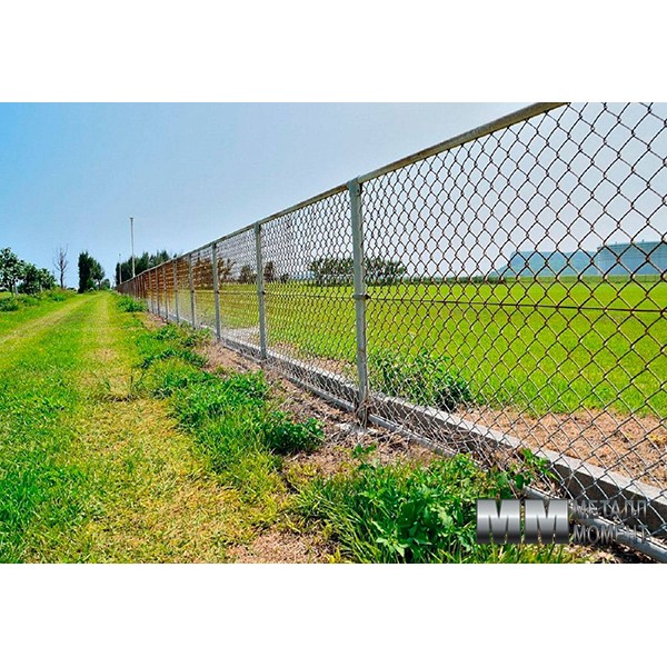 Оцинкованная сетка рабица 1,5x10 м., ячейка 50x50 мм., с диаметром проволоки 1,6 мм. Оцинкованная сетка рабица 1,5x10 м., ячейка 50x50 мм., с диаметром проволоки 1,6 мм.