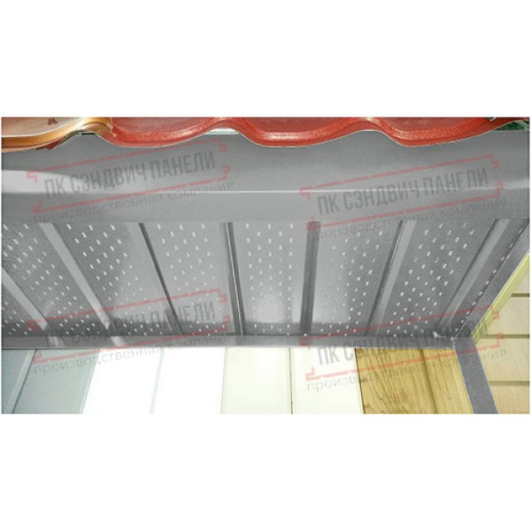 To'liq perforatsiyalangan metall sofit 0,45 PE plyonka bilan RAL 9006 alyumin oq