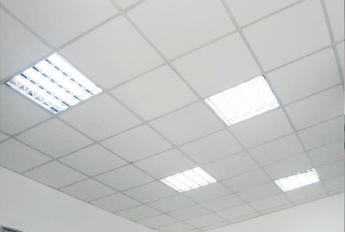 Офисные подвесные потолки Армстронг