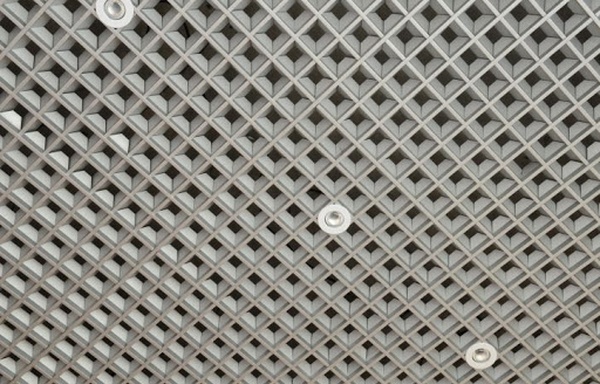 Пирамидальные потолки Грильято